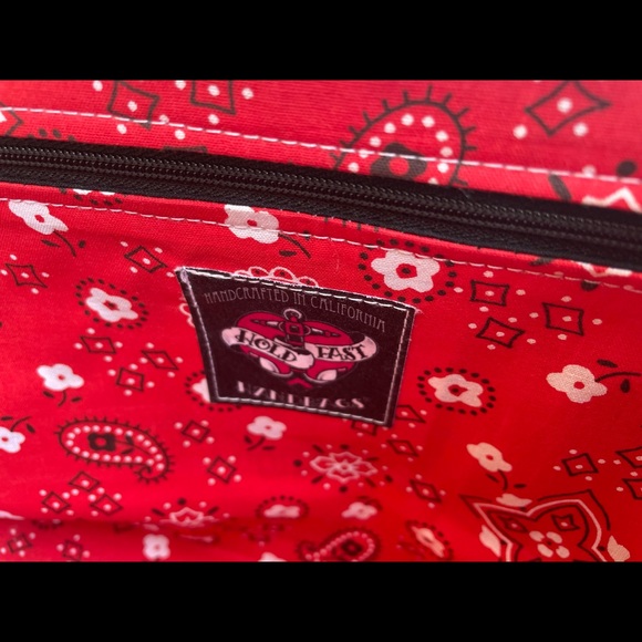 Rare Hold Fast Bat Shoulder Bag Purse Kiss Lock Paisley Halloween - Picture 11 of 15